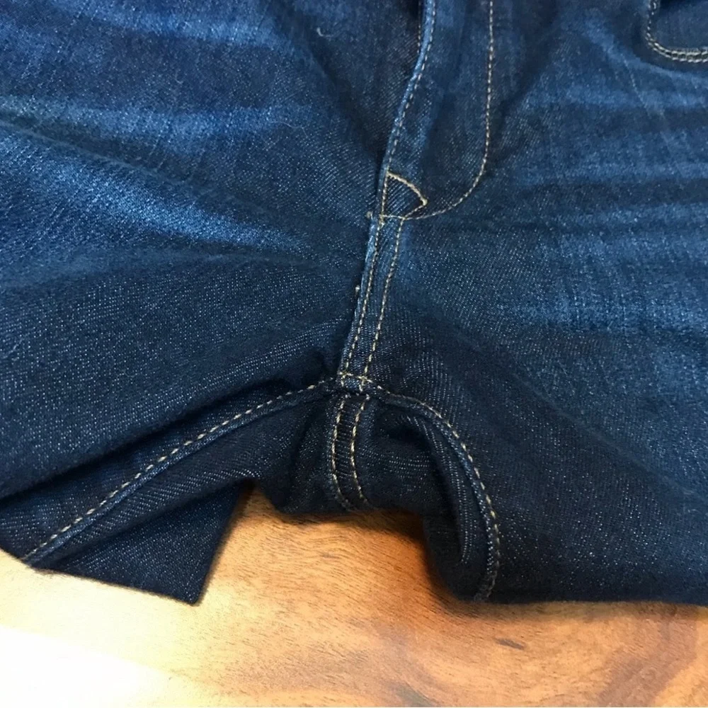 **Donated 2024** Mavi dark wash boot cut jeans size 30 - Picture 6 of 7